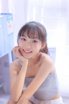 我都哭了他还在用力完结